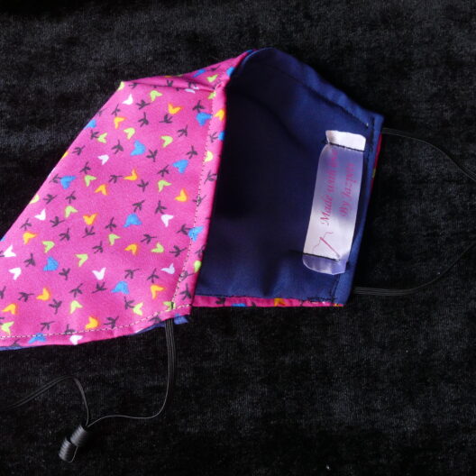 Mascarilla diseño rosado montuno