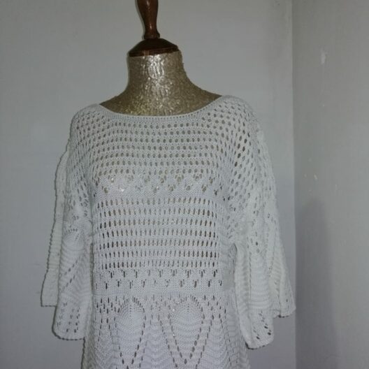 TEJIDO TRANSPARENTE MANGA 3/4 PARA CUELLO REDONDO