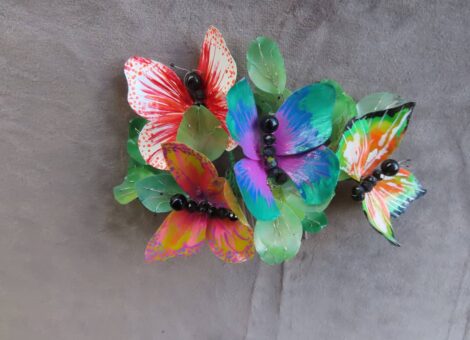 ESCAMAS DE PESCADO «Peineta de mariposa colores variados»