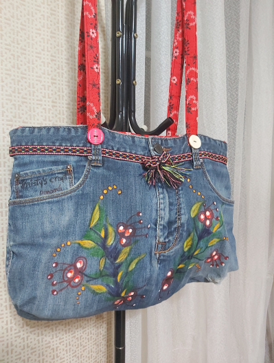 Artesanias y Manualidades Bolso pintura. tematica flores Bolso pintura. tematica flores