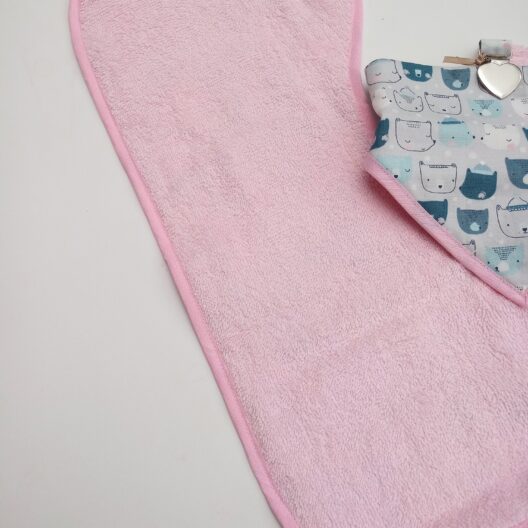 Set de Babero, Toallita y sujetador para tetines