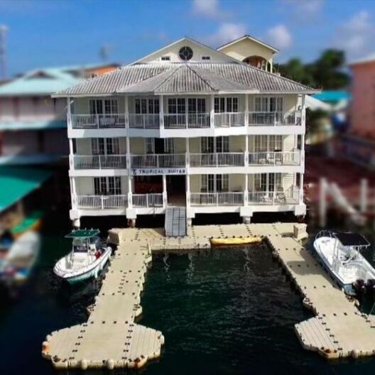 Bocas del Toro En Suite