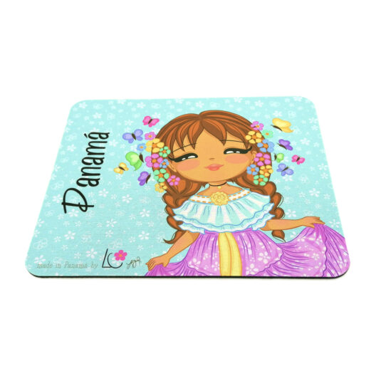 Mousepad de Goma Antideslizante – Dulzura Étnica – Niña Montuna – Arte Digital de Panamá