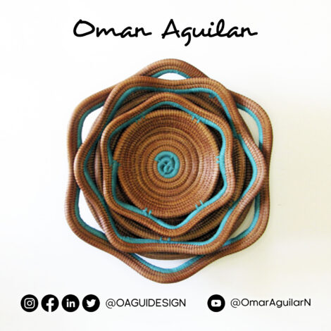 Set de 3 canastas redondas tejidas en acícula de pino, borde tradicional, color turquesa