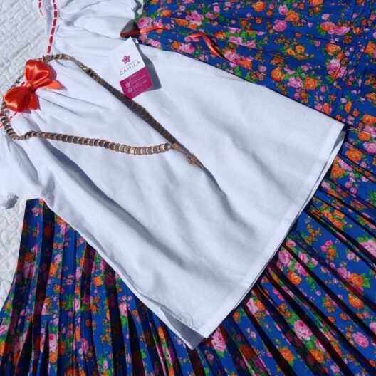 Pollera con camisola talla 12