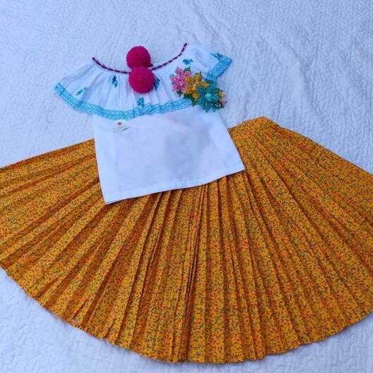 Pollera para niña talla 3