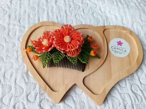 Peineta de flores – tembleques panameños